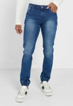 Slim Fit Heavy Wash Jogger Jean