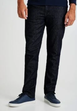 Rinse Straight Fit Jeans