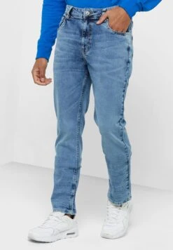 Washed Pocket Jeans