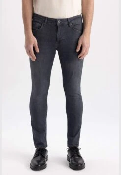 DeFacto Man Skinny Fit Denim Trousers