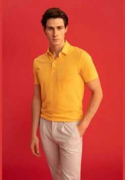 DeFacto Slim Fit Short Sleeve T-Shirt