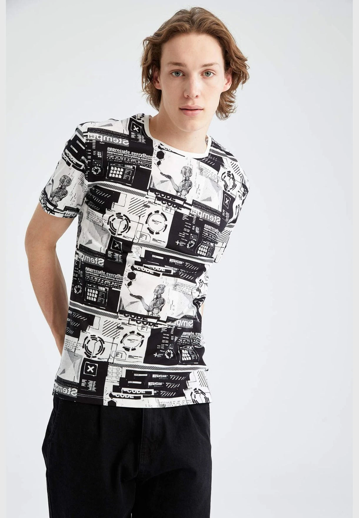 DeFacto Regular Fit Short Sleeve Printed T-Shirt 3 DeFacto Regular Fit Short Sleeve Printed T-Shirt