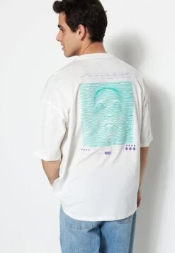 Trendyol Graphic Print Crew Neck T-Shirt