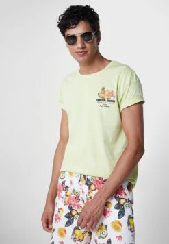 Koovs Resort Print T Shirt