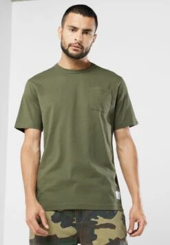 Alpha Industries Essential Pocket T-Shirt