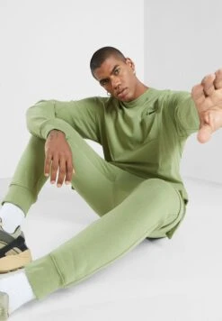 Nike Nsw Premium Essential T-Shirt