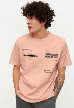 Trendyol Dark Paradise Relaxed T-Shirt