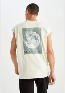 DeFacto Man Oversize Fit Crew Neck Vest