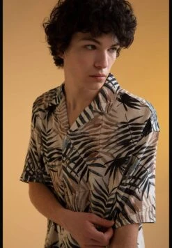 DeFacto Relax Fit Short Sleeve Palm Print Shirt