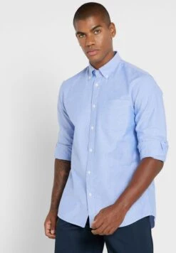 Essential Regular Fit Shirt