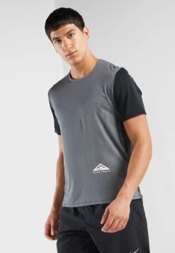 Nike Dri-Fit 365 Trail Rise T-Shirt