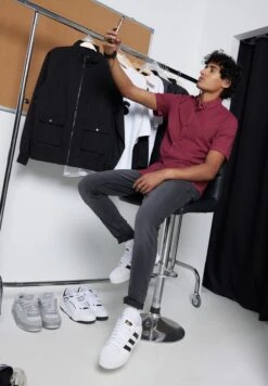 Super Skinny Fit Five Pocket Jean