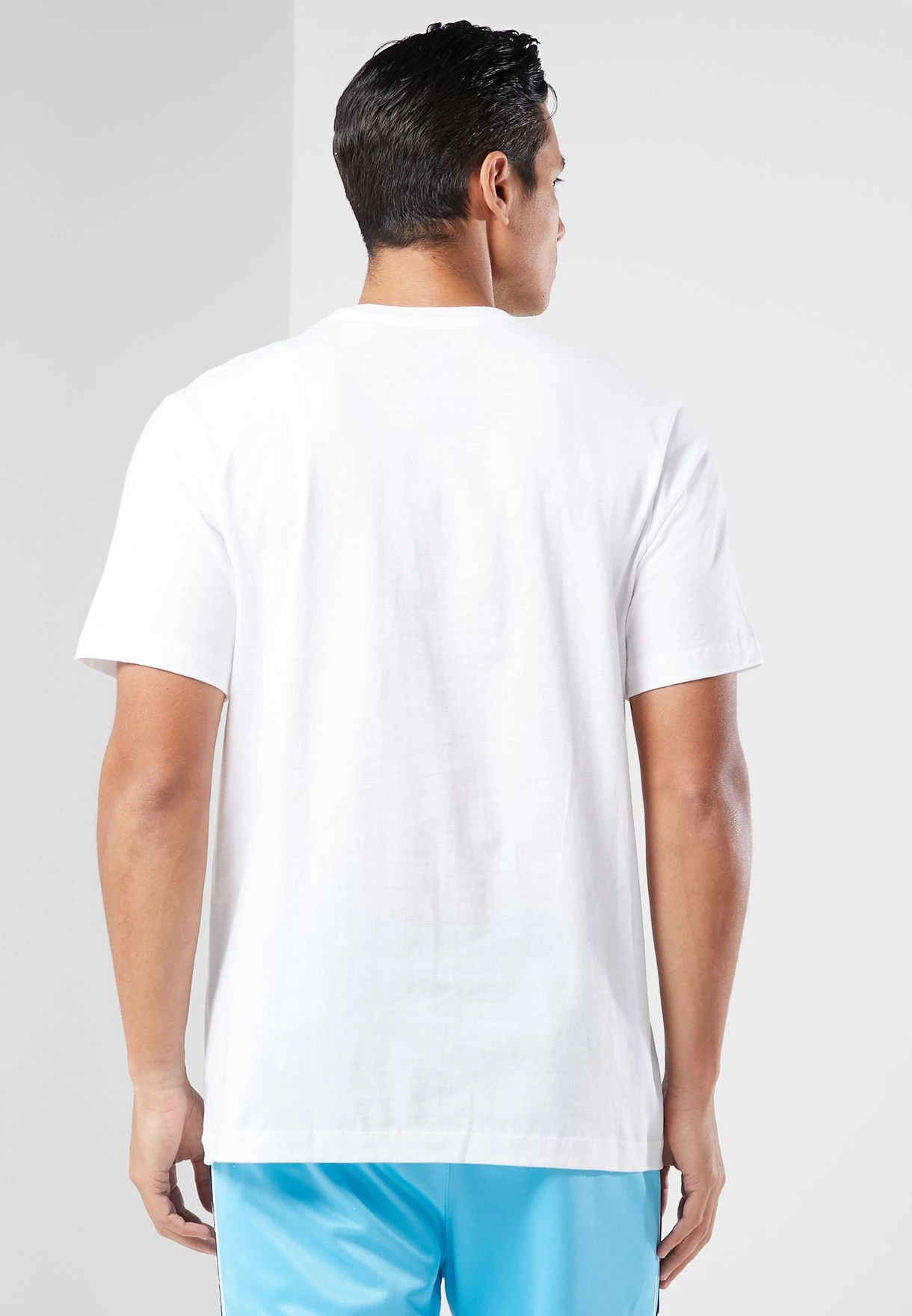 Nike Chelsea Seasonal Swoosh T-Shirt 4 Nike Chelsea Seasonal Swoosh T-Shirt - Image 2