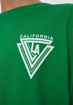 Trendyol Printed Crew Neck T-Shirt 8 Trendyol Printed Crew Neck T-Shirt -Active Fashion Store 2 zoom desktop 133