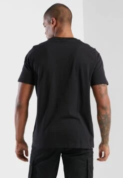 Puma Classics Men T-Shirt -Active Fashion Store 2 zoom desktop 244