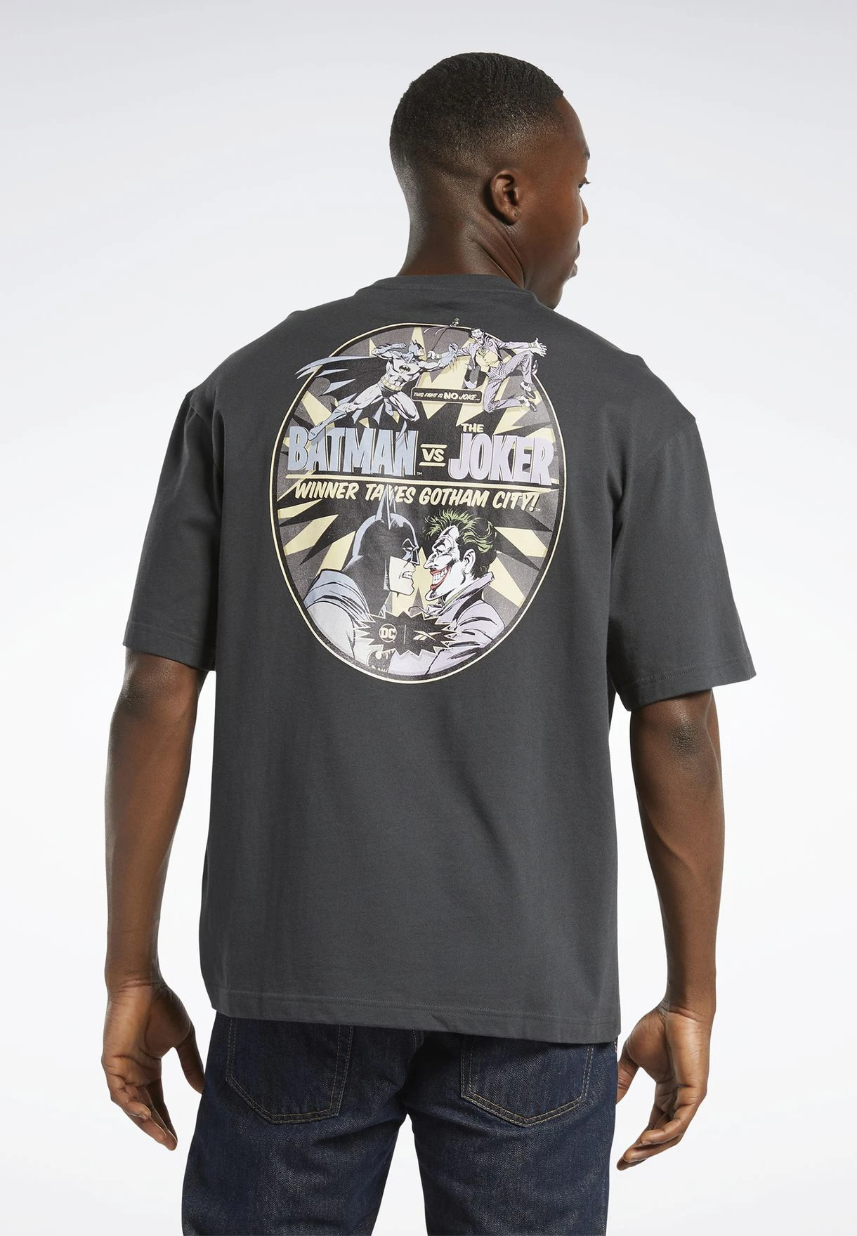 Reebok Batman Vs. The Joker Graphic T-Shirt 4 Reebok Batman Vs. The Joker Graphic T-Shirt - Image 2