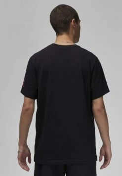 Jordan Jumpman Graphic T-Shirt -Active Fashion Store 2 zoom desktop 359