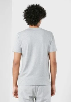 Kappa Logo Printed T-Shirt -Active Fashion Store 2 zoom desktop 39