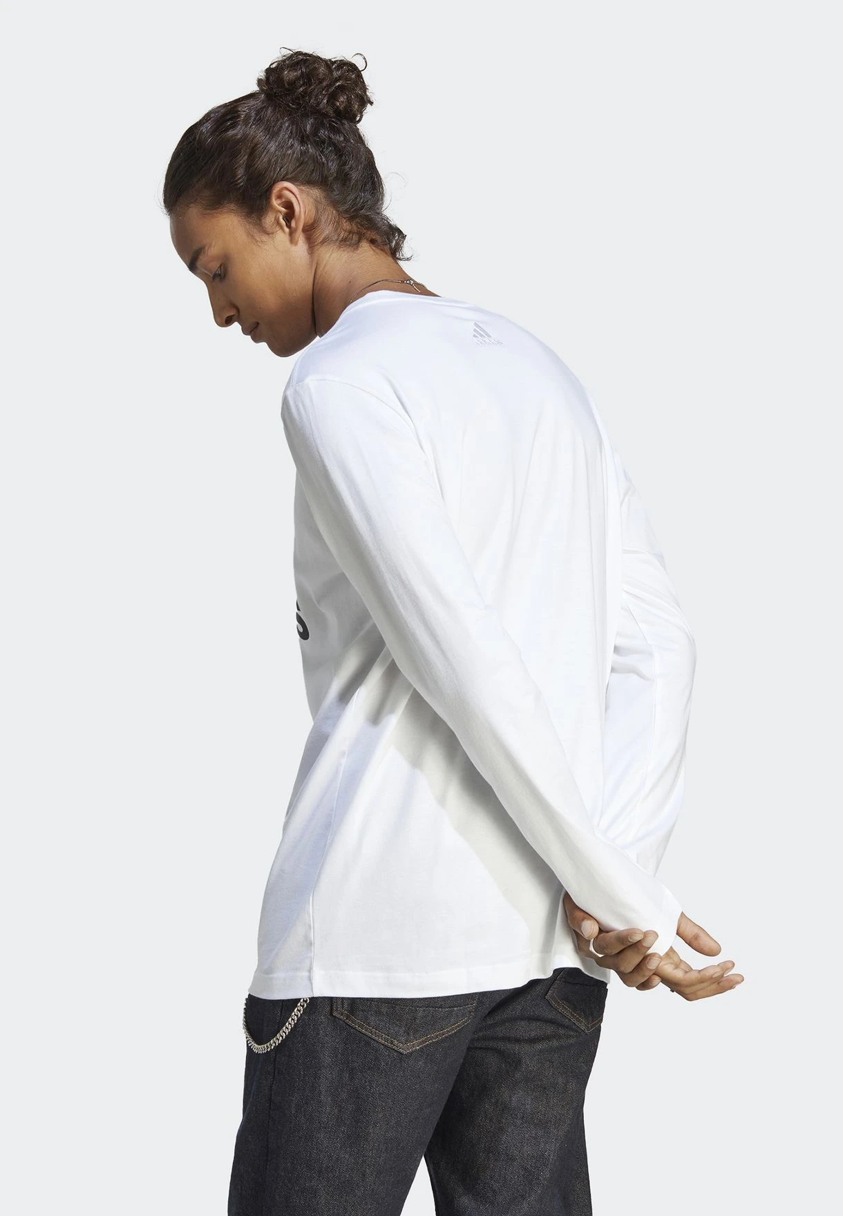 ADIDAS Essential T-Shirt 4 ADIDAS Essential T-Shirt - Image 2