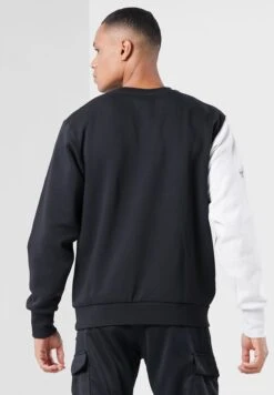 Nike Chicago Bulls Graphic Fleece Sweatshirt -Active Fashion Store 2 zoom desktop 417