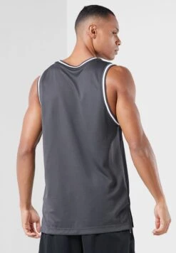 Nike Brooklyn Nets Graphic Tank -Active Fashion Store 2 zoom desktop 531