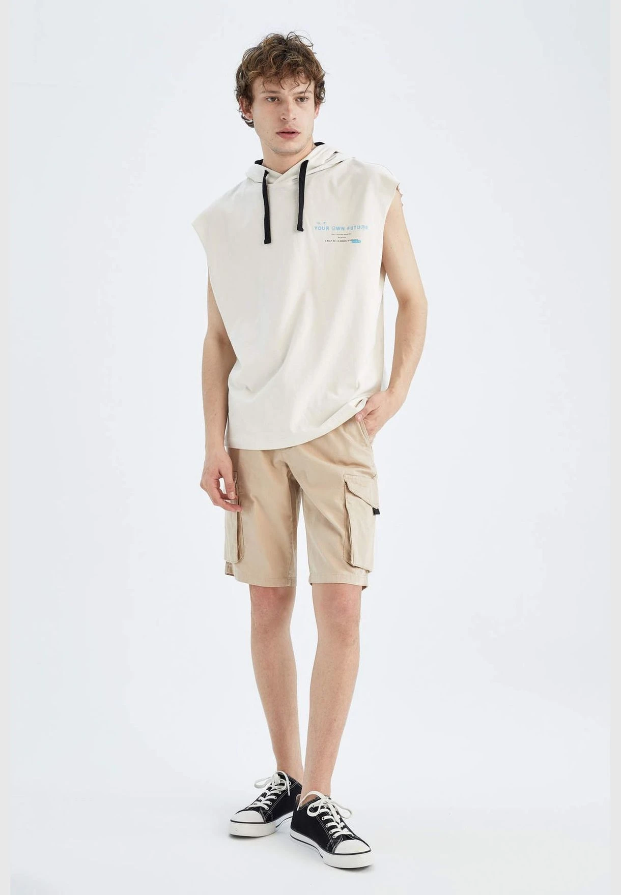 DeFacto Man Oversize Fit Hooded Strappy Vest 4 DeFacto Man Oversize Fit Hooded Strappy Vest - Image 2