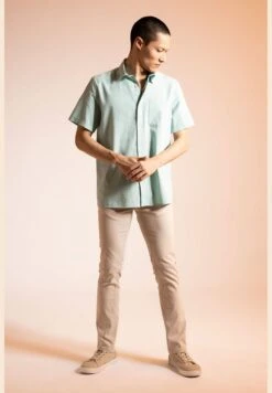 DeFacto Short Sleeve Regular Fit Button Down Polo Neck Shirt -Active Fashion Store 2 zoom desktop 696