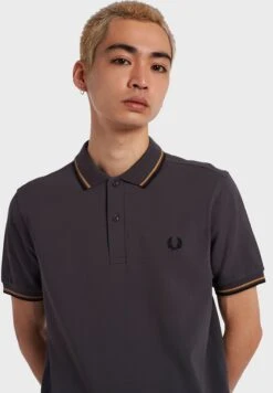 Fred Perry Twin Tipped Polo -Active Fashion Store 2 zoom desktop 732