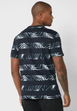 Only & Sons Leaf Print Crew Neck T-Shirt -Active Fashion Store 2 zoom desktop 78