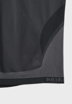 ADIDAS Primeknit Yoga Seamless T-Shirt -Active Fashion Store 3 zoom desktop 101