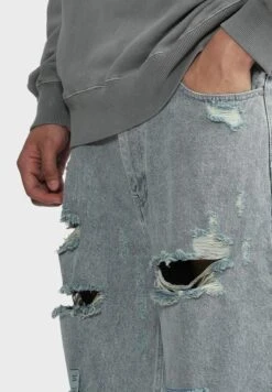 Rip Jeans -Active Fashion Store 3 zoom desktop 1053