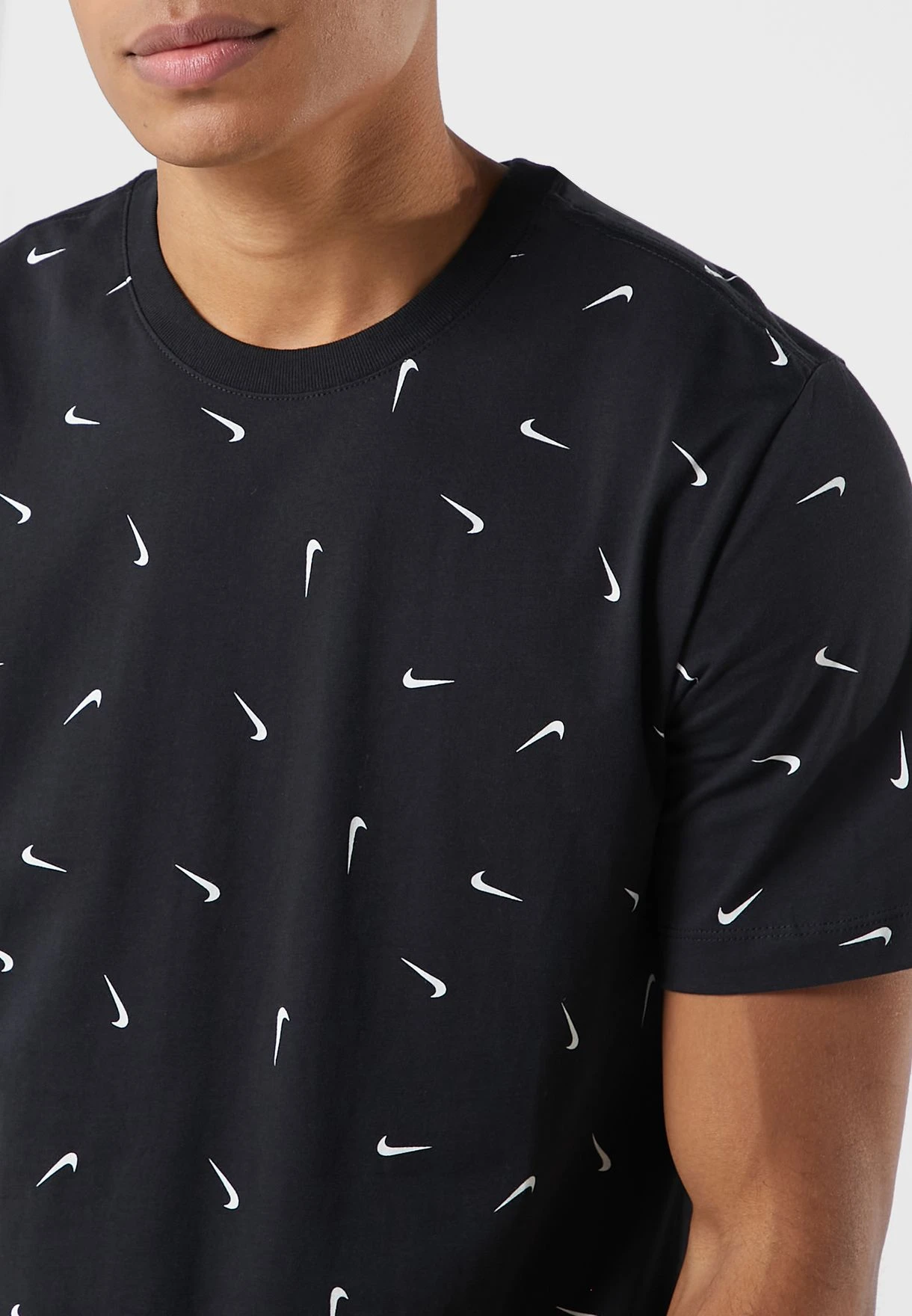 Nike Nsw Club Aop T-Shirt 5 Nike Nsw Club Aop T-Shirt - Image 3