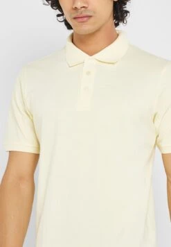 Essential Pique Polo Shirt -Active Fashion Store 3 zoom desktop 1203