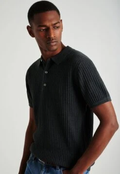 Ribbed Knitted Polo -Active Fashion Store 3 zoom desktop 1211