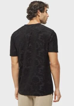 Burnout Textured Crew Neck T-Shirt -Active Fashion Store 3 zoom desktop 136