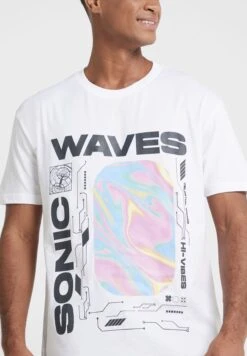 Oversized Sonic Waves T-Shirt -Active Fashion Store 3 zoom desktop 187