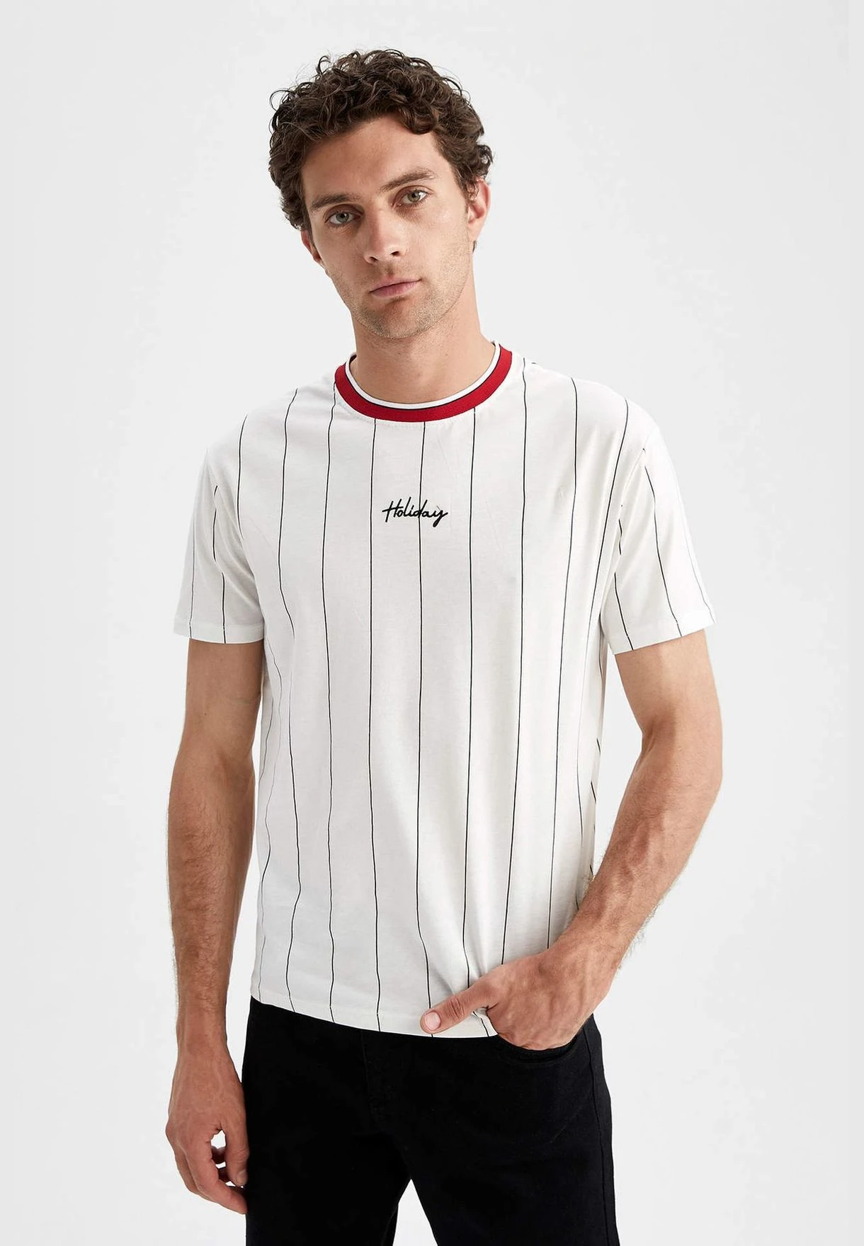 DeFacto Regular Fit Short Sleeve Striped Slogan Print T-Shirt 5 DeFacto Regular Fit Short Sleeve Striped Slogan Print T-Shirt - Image 3