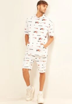 Tenmou Crew Neck T-Shirt -Active Fashion Store 3 zoom desktop 209