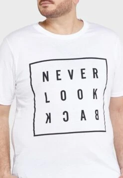 Plus Size Graphic T Shirt -Active Fashion Store 3 zoom desktop 219