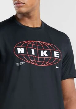 Nike Dri-Fit Pro Graphic T-Shirt -Active Fashion Store 3 zoom desktop 230
