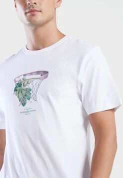 CAYLER & SONS The Basket T-Shirt -Active Fashion Store 3 zoom desktop 253