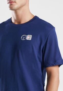 Nike Dri-Fit Nyc Postcard T-Shirt 8 Nike Dri-Fit Nyc Postcard T-Shirt -Active Fashion Store 3 zoom desktop 270