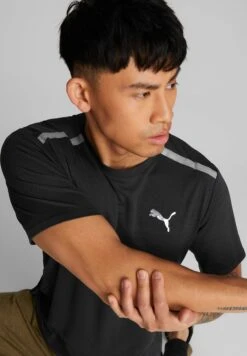 Puma TRAIN JACQUARD Men T-shirt -Active Fashion Store 3 zoom desktop 285