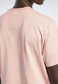 Reebok Classics Natural Dye T-Shirt -Active Fashion Store 3 zoom desktop 299