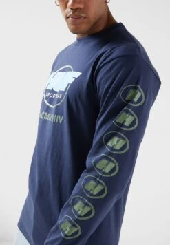 HUF Warm Up Logo T-Shirt -Active Fashion Store 3 zoom desktop 385