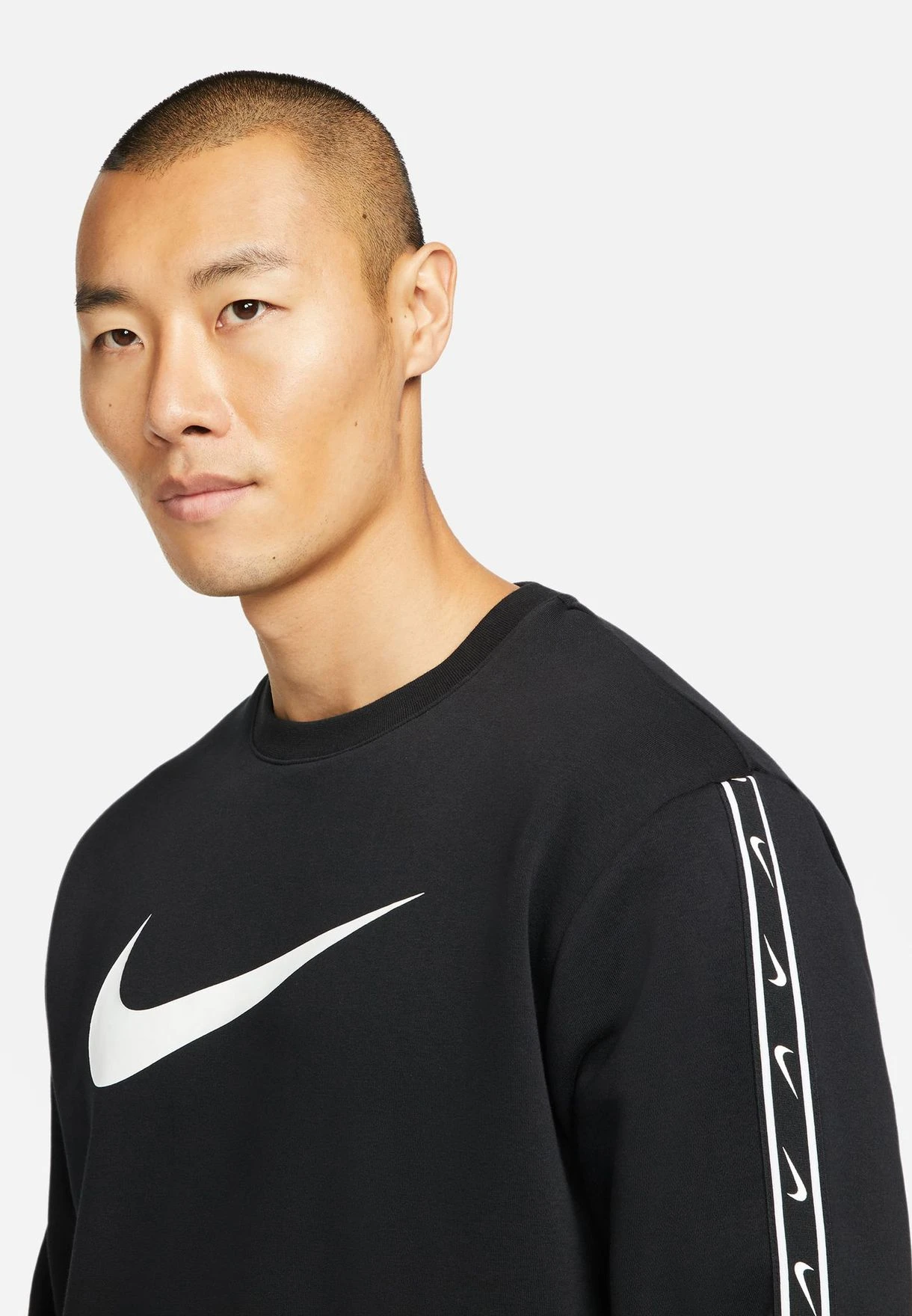 Nike Nsw Repeat Swoosh Fleece Sweatshirt 5 Nike Nsw Repeat Swoosh Fleece Sweatshirt - Image 3