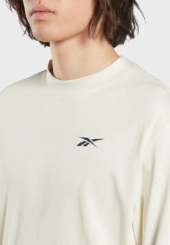 Reebok Meet You There T-Shirt -Active Fashion Store 3 zoom desktop 403