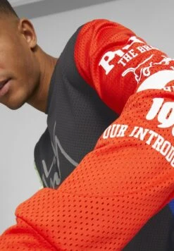 Puma Inside Cut T-Shirt -Active Fashion Store 3 zoom desktop 416