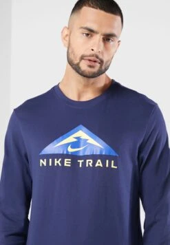 Nike Dri-Fit Trail T-Shirt -Active Fashion Store 3 zoom desktop 429