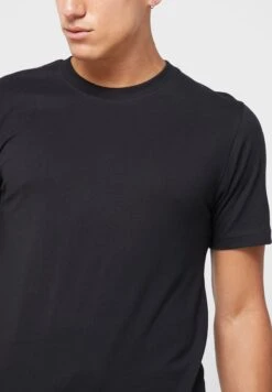 World Beyond T-Shirt -Active Fashion Store 3 zoom desktop 43